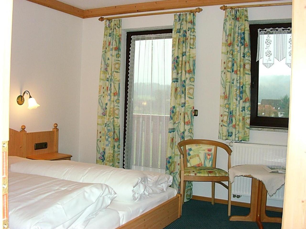 Landhotel Steigerwaldhaus Burghaslach Kültér fotó