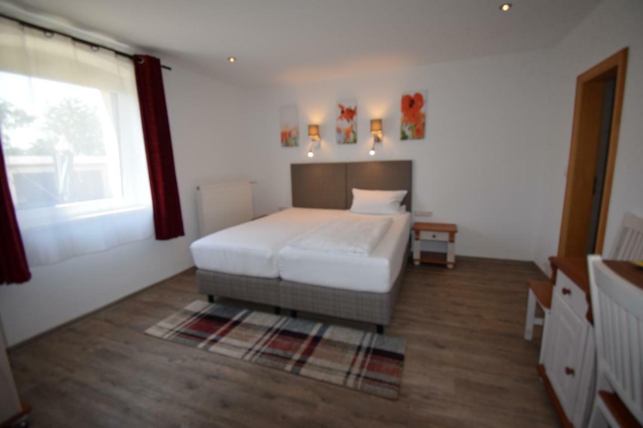 Landhotel Steigerwaldhaus Burghaslach Kültér fotó